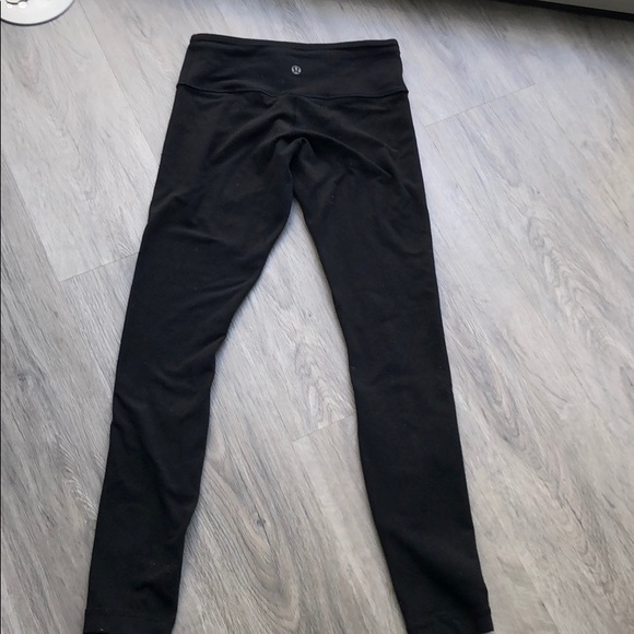 Reversible lululemon black wunder under leggings - Picture 5 of 9
